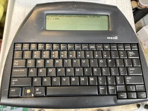 Alphasmart Neo2 Keyboard Portable Word Processor NEO2-KB Classroom Missing Key - Picture 1 of 4