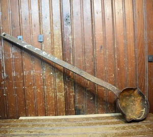 BLACKSMITH SMELTING LADEL METAL FORGE CRUCIBLE CAST IRON HAND TOOL MAKE PIG IRON - Picture 1 of 17