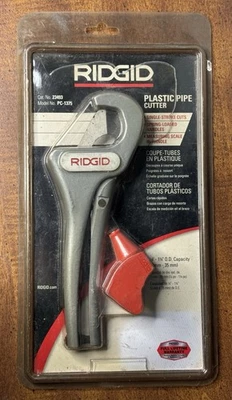 RIDGID PC-1375ML 1/8" to 1-3/8" PVC and PEX Cutter w/ Multi-Layer Adapter - Image 1 of 3