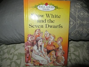 Snow White and the Seven Dwarfs Hardcover Book Ladybird Well Loved Tales 1980 - Picture 1 of 4