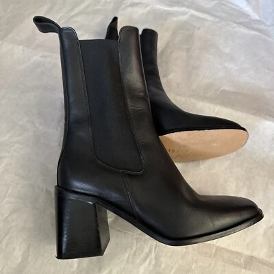 & Other Stories Heeled Leather Chelsea Boots Black Leather Size 7 - Image 1 of 4