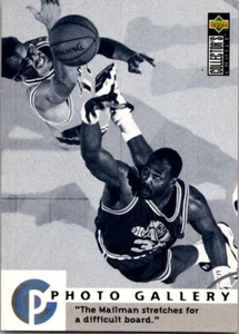 1995-96 Collector's Choice #402 Karl Malone - Picture 1 of 2