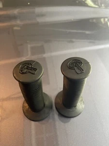 Vintage Old School, ODI Mushroom BMX Bicycle Grips, Black Oakley F1 B1 - Picture 1 of 3