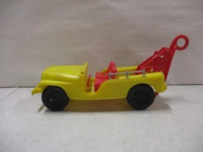 Processed Plastic Jeep Wrecker Tow Truck - Image 1 of 4