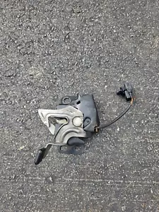 2009-2013 Honda Fit Sport 1.5L Fwd Htbk 4Dr Hood Latch Lock Unit 74120-Tk6-A01 - Foto 1 di 2