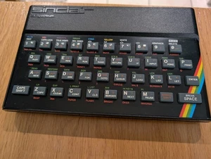 Sinclair ZX Spectrum 16k/48k Leergehäuse sehr schöner Zustand  - Bild 1 von 3
