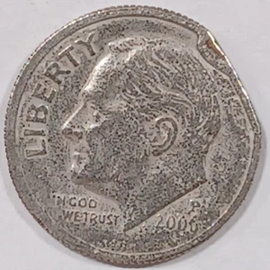 2006 P  Roosevelt Dime 10 Cents $.10 CUT Clip MINT ERROR - Picture 1 of 4