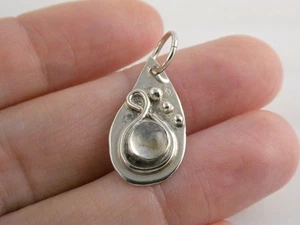 Vintage Sterlingsilber Mondstein Cabochon Charm Anhänger 2g 1 Zoll Länge - Bild 1 von 10