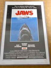 JAWS UNIVERSAL STUDIOS - - POSTER 12" X 17"  