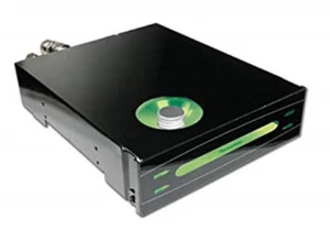 Thermaltake Aquabay M3 1U Flüssigkeitstankbehälter für 5,25" Schacht/CL-W0031 - Bild 1 von 2