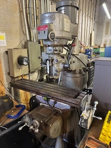 Bridgeport Vertical Milling Machine, Series I, 2HP, 3PH, Model XA900-01, AS-250  - Picture 1 of 6