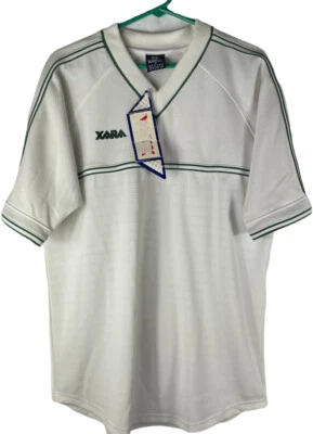 Camiseta deportiva de fútbol Xara blanca/verde para niños talla mediana stock antiguo nueva con etiquetas Foto 1 de 4