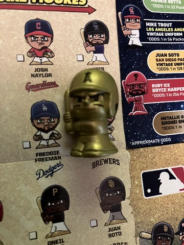 Teenymates 2023 MLB Series X Rare Metallic Gold Shohei Ohtani LA Angels 1:512 Cover