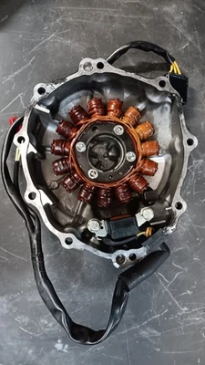 2008 HONDA CBR1000RR STATOR AND COVER 31120-MFL-641, 11321-MFL-670 - Image 1 of 4