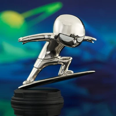 Gentle Giant Marvel Animated Silver Surfer Statue Chrome Variant AP/300 - Image 1 of 4