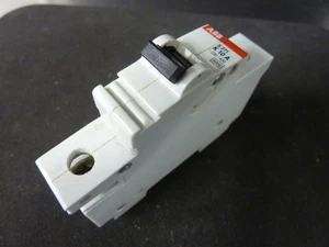 ABB K10A (S271) 230/ 400V 50/60 Hz 10kA 1 Pole Circuit Breaker (31096) - Picture 1 of 7