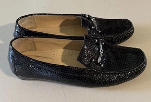 Donald Pliner Loren Loafer Black Snake Embossed & Silver Horse Bit Detail Size 9 - Picture 1 of 7