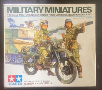 TAMIYA MILITARY MINIATURES KIT SOLDATI CON MOTO DA RICOGNIZIONE - Immagine 1 di 2