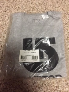 Burton T Shirt Men’s M - Picture 1 of 4