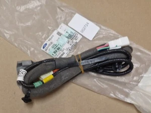 Ford Ranger T6 MK1 Front Right Seat Wire Assy 1854960 AB39-14B684-AA NEW GENUINE - Picture 1 of 11