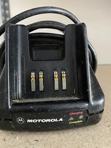 Motorola Radio Charger NTN7209A NTN1167 AA16740 HT1000 MT2000 XT3000 / 5000 2500 - Picture 1 of 10