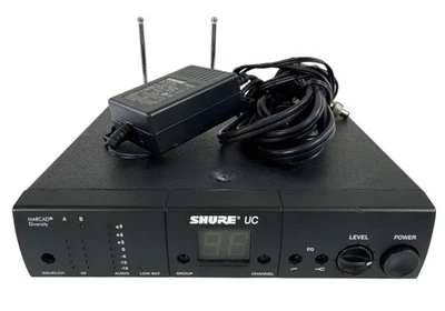 Shure UC4-UA Receiver 782-806 MHz with Antenna and Power Supply - Image 1 of 4