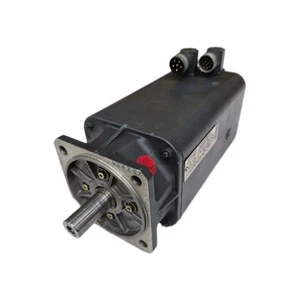 SIEMENS 1FT5062-1AF71-4AB0 Simotics SERVO Motor - Picture 1 of 5
