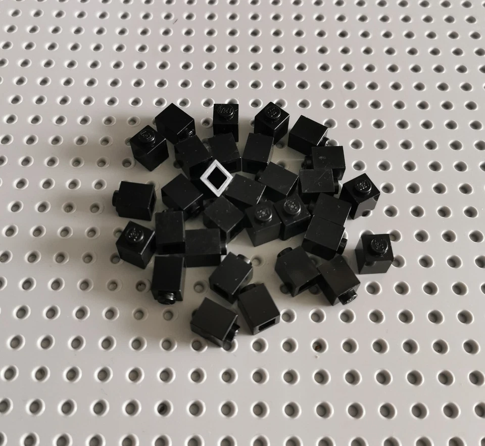 LEGO Basic Baustein Grundstein Basisstein 1x1 schwarz 30 stk black Brick 3005 R1 - Bild 1 von 1