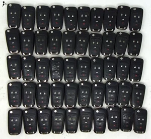 50x OEM Chevrolet Camero Keyless Entry Flip Key REBLADED LOCKED OHT01060512 - Foto 1 di 2