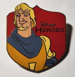 WALT DISNEY -- 2002 -- HUNCHBACK OF NOTRE DAME - PHOEBUS -- OFFICIAL TRADING PIN - Picture 1 of 2