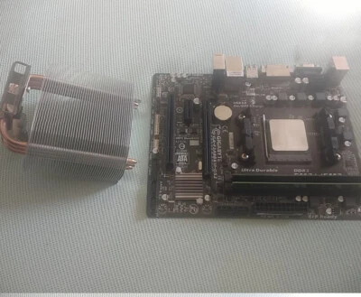 Gigabyte GA-F2A88XM-DS2 4GB DDR3 AMD A6-6400 MicroATX Socket FM2 Motherboard - Image 1 of 4