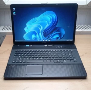 Sony VAIO 17.3" Intel i5 / 16GB RAM / 512 SSD / Windows 11 - Bild 1 von 9
