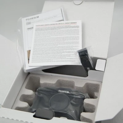 Cámara digital Fujifilm X-T30 II FF210005 26,1 MP 1.760 obturador Foto 1 de 4