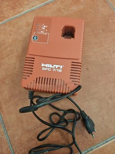 Cargador Original Hilti SFC 7/18 Perfecto Estado - Imagen 1 de 4
