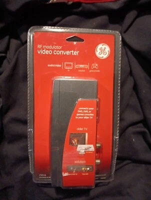 NEW SEALED  RF Modulator Video Converter 37631  Audio /Video TV Adapter Fast  - Image 1 of 4