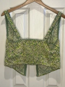 American Eagle Women’s Green Floral Ribbed Tank Top NWT - Picture 1 of 17