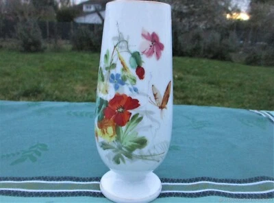 Vase ancien verre opalin Art Nouveau XIXe siècle Antique Art Nouveau opaline - Photo 1/4