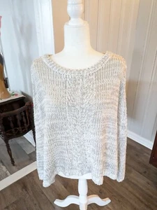 WHBM Sweater Poncho Womens M Grey White Wool Blend Quiet Luxury Elegant Timeless - Picture 1 of 11
