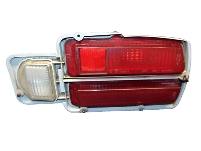 1974-78 Datsun 260Z 280Z conjunto de base de lanterna traseira direita -Bom S4 #8 - Imagem 1 de 4