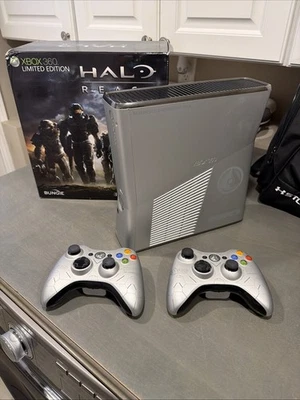Consola Xbox 360 Halo Reach Edition completa en caja Foto 1 de 4