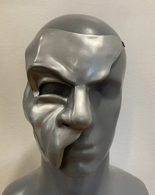 Phantom of the Opera ("David Staller” special edition) mask - Image 1 of 3