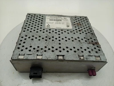 MERCEDES C CLASS  Digital Tuner Control Unit 2014-2021 A2229008911 - Image 1 of 4