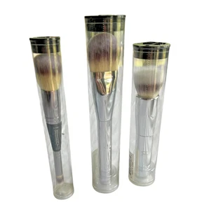 3 IT Cosmetics Heavenly Luxe Complexion Perfection Brush No. 7 - New - Sealed - Picture 1 of 9