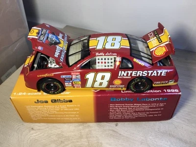 Raro 1:24 Bobby Labonte #18 Joe Gibbs NFL Salón de la Fama 1996 NASCAR bv $150.00 Foto 1 de 4