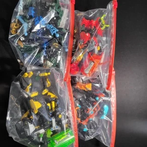 Lego Bionicle Hero Factory Bulk Lot Figurines Assorted Pieces Hero Building - Picture 1 of 10
