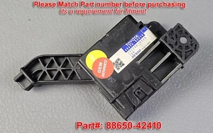 2013-2015 Toyota RAV4 A/C Amplifier Temperature Control Module OEM 88650-42410 - Picture 1 of 9