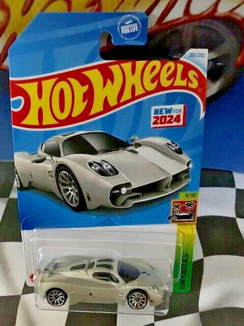 Hot Wheels 2024 HW Exotics 5/10 205 Pagani Utopia GRAY 10SP - Image 1 of 1