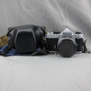 NIKON FM 35mm Film Camera With 50mm F1.8 with Carry Case Untested - Picture 1 of 24