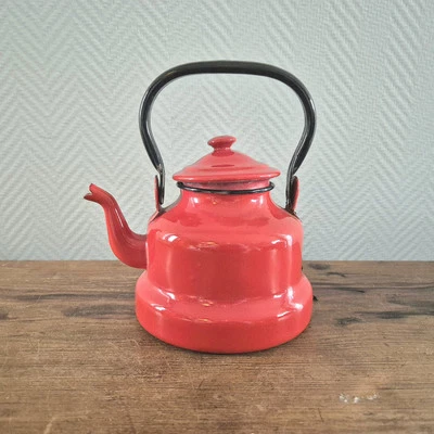 Vintage Enamel COFFEE POT Enamelware Teapot kettle Red Kaffeekanne Tea - Image 1 of 4