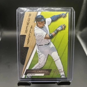 2019 Panini Leather and Lumber Power Alley Diecut Insert PA-14 Miguel Cabrera - Bild 1 von 2